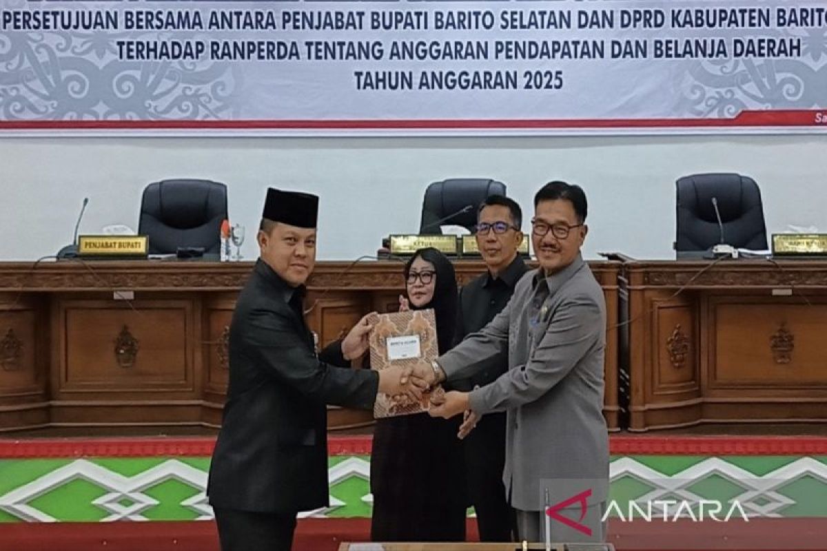 Pemkab bersama DPRD Barsel sepakati Perda APBD 2025