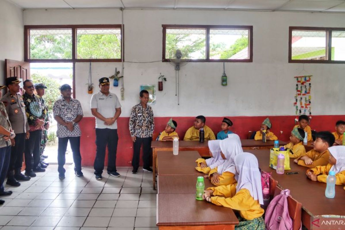 Belitung uji coba program makan bergizi gratis