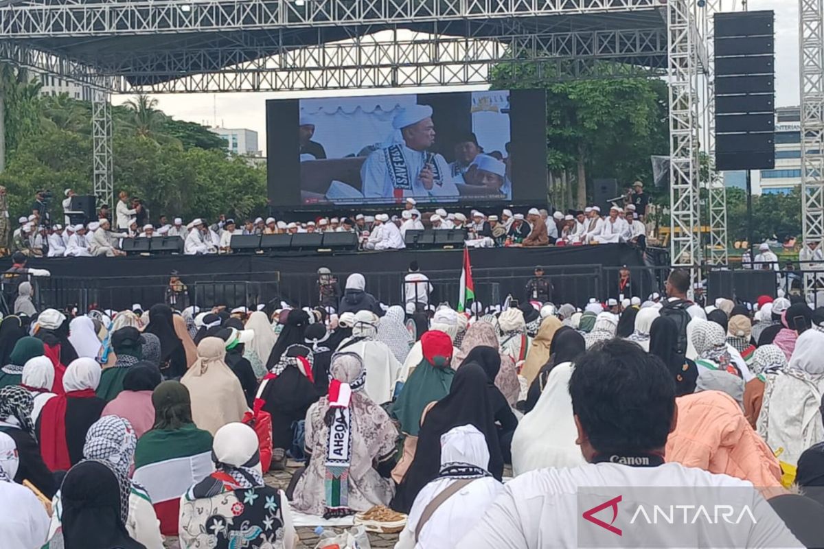 Ini pesan Rizieq Shihab ke massa reuni Akbar PA 212 di Monas