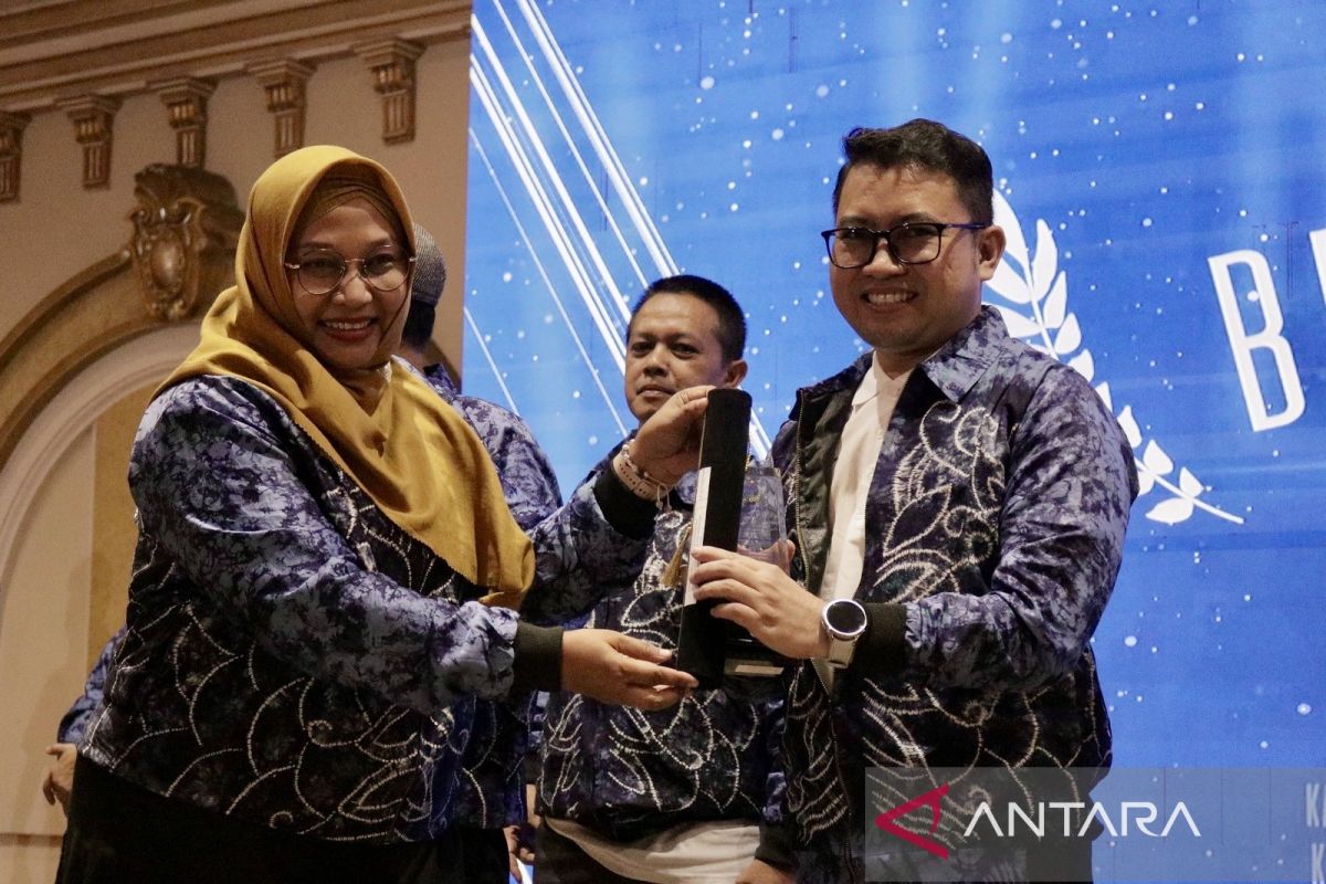 Pemkab HST raih empat penghargaan bidang pendidikan BPMP Awards 2024