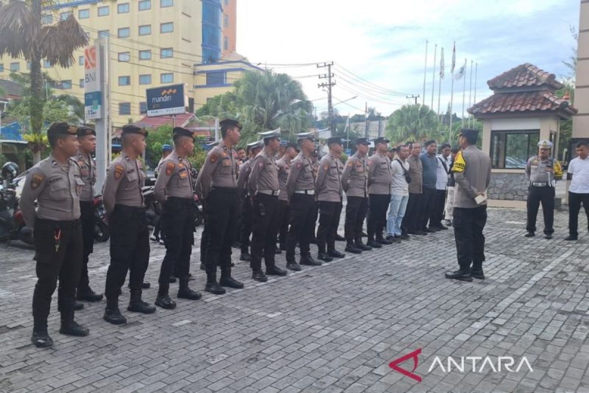 200 personel di kerahkan pengamanan pleno rekapitulasi surat suara tingkat kota