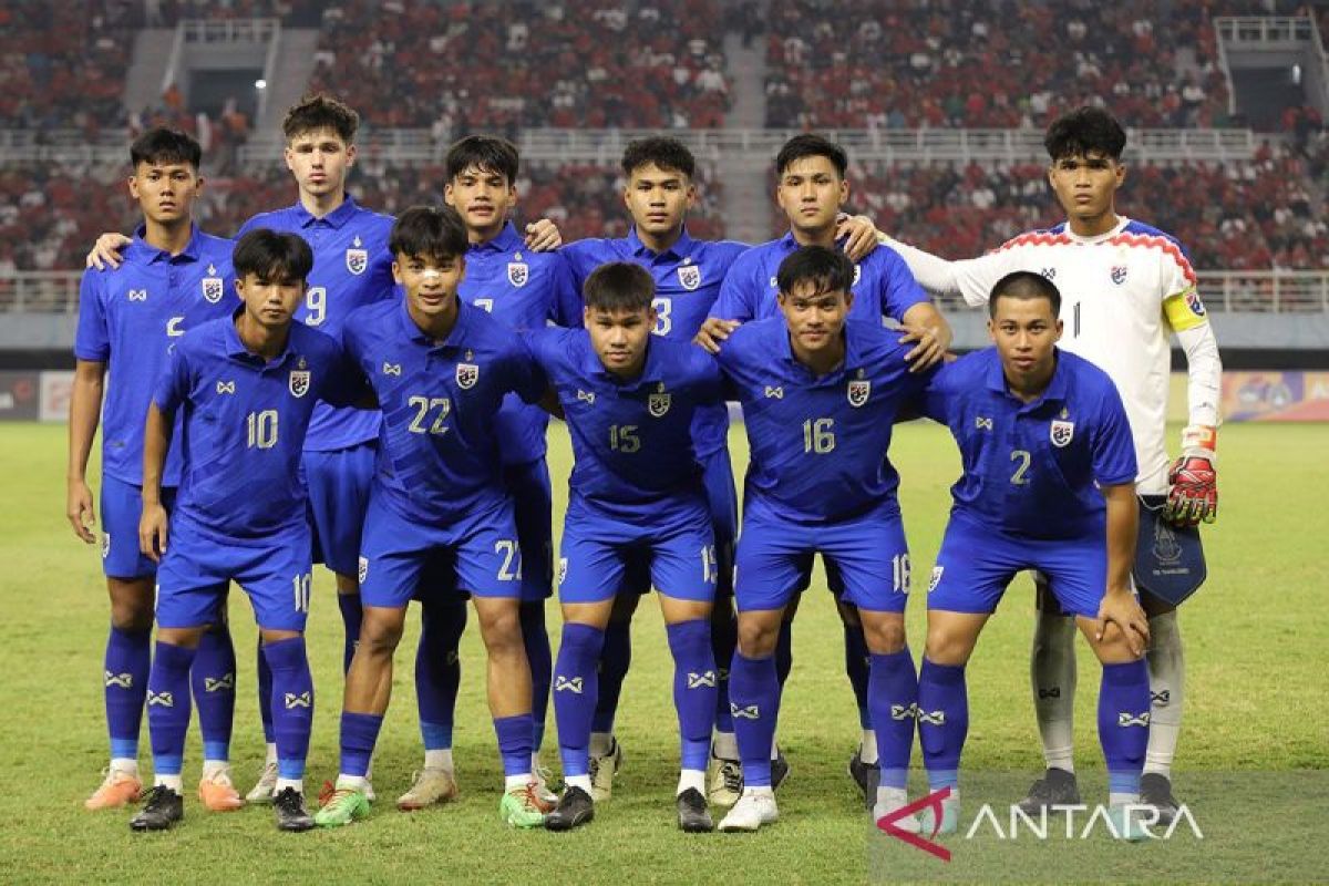 Timnas Thailand puncaki Grup A setelah menang 1-0 atas Malaysia