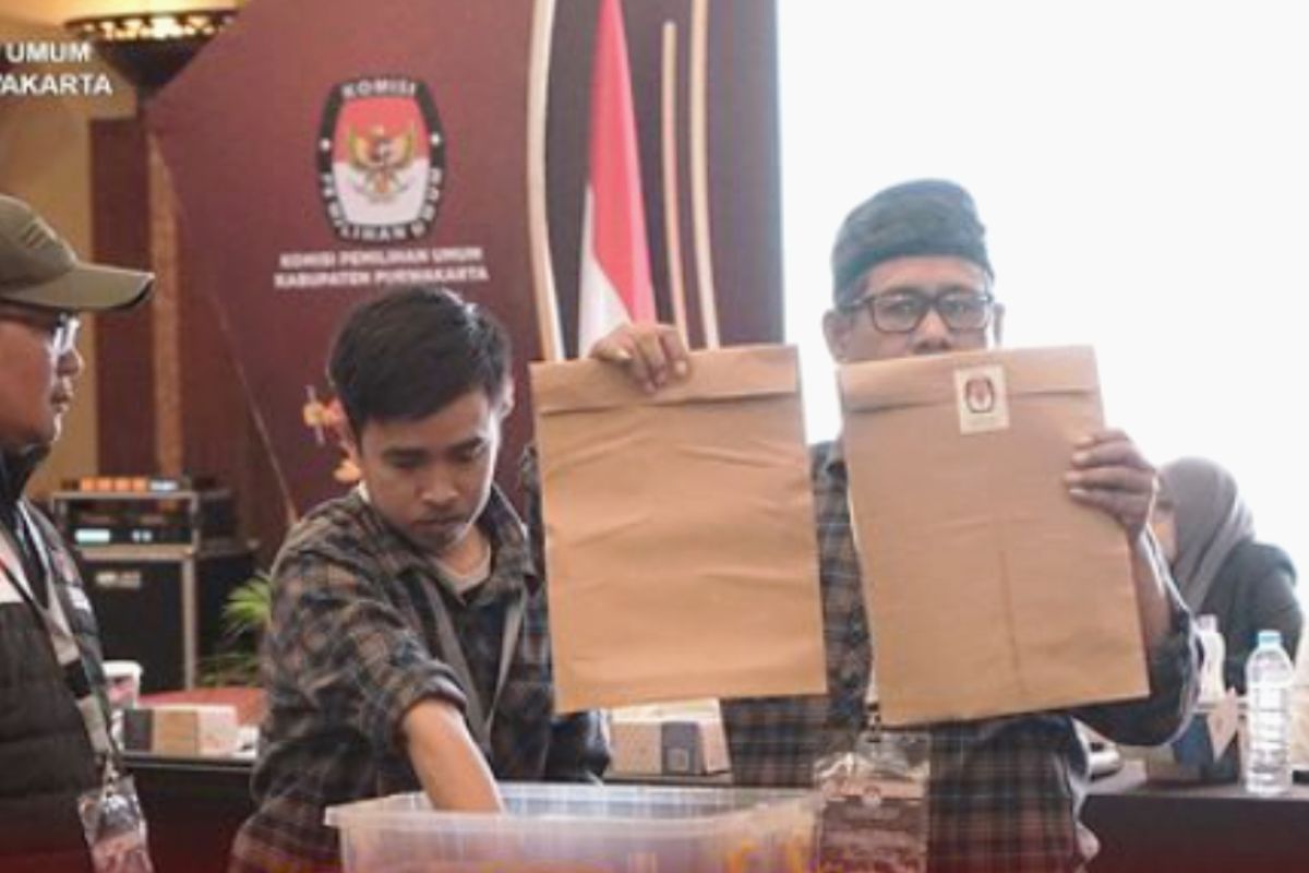 KPU Purwakarta umumkan pasangan Binzein-Abang Ijo raih suara terbanyak pada Pilkada 2024