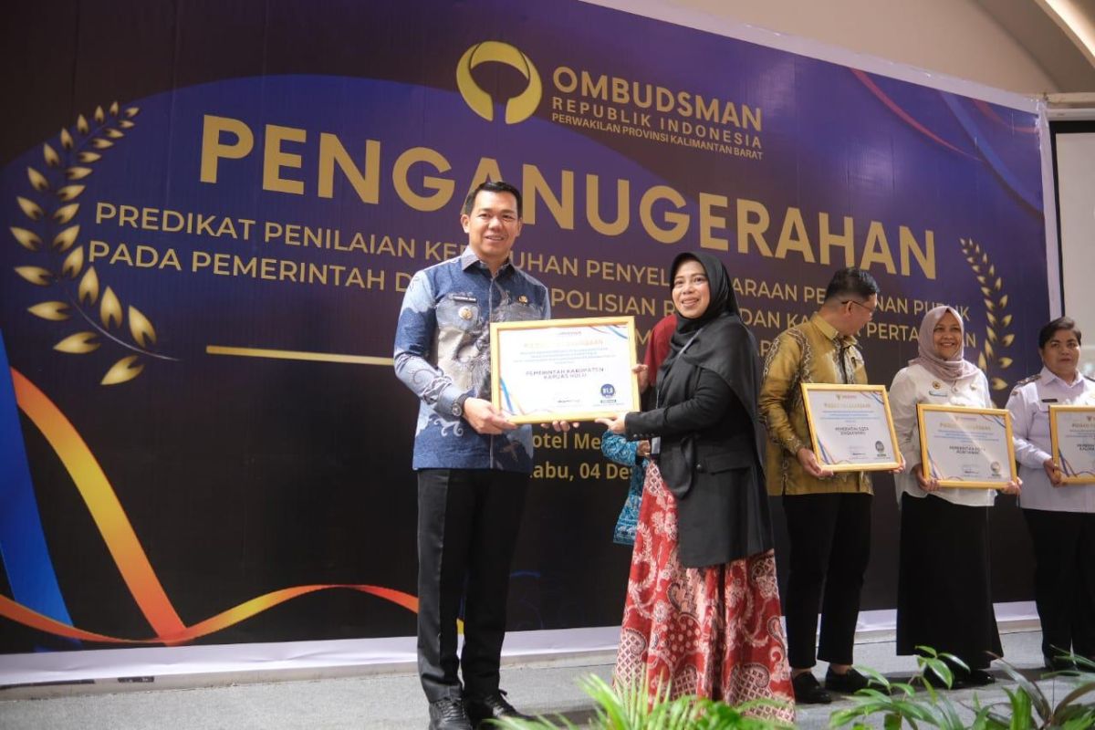 Kapuas Hulu terima penghargaan dari Ombudsman terkait pelayanan publik