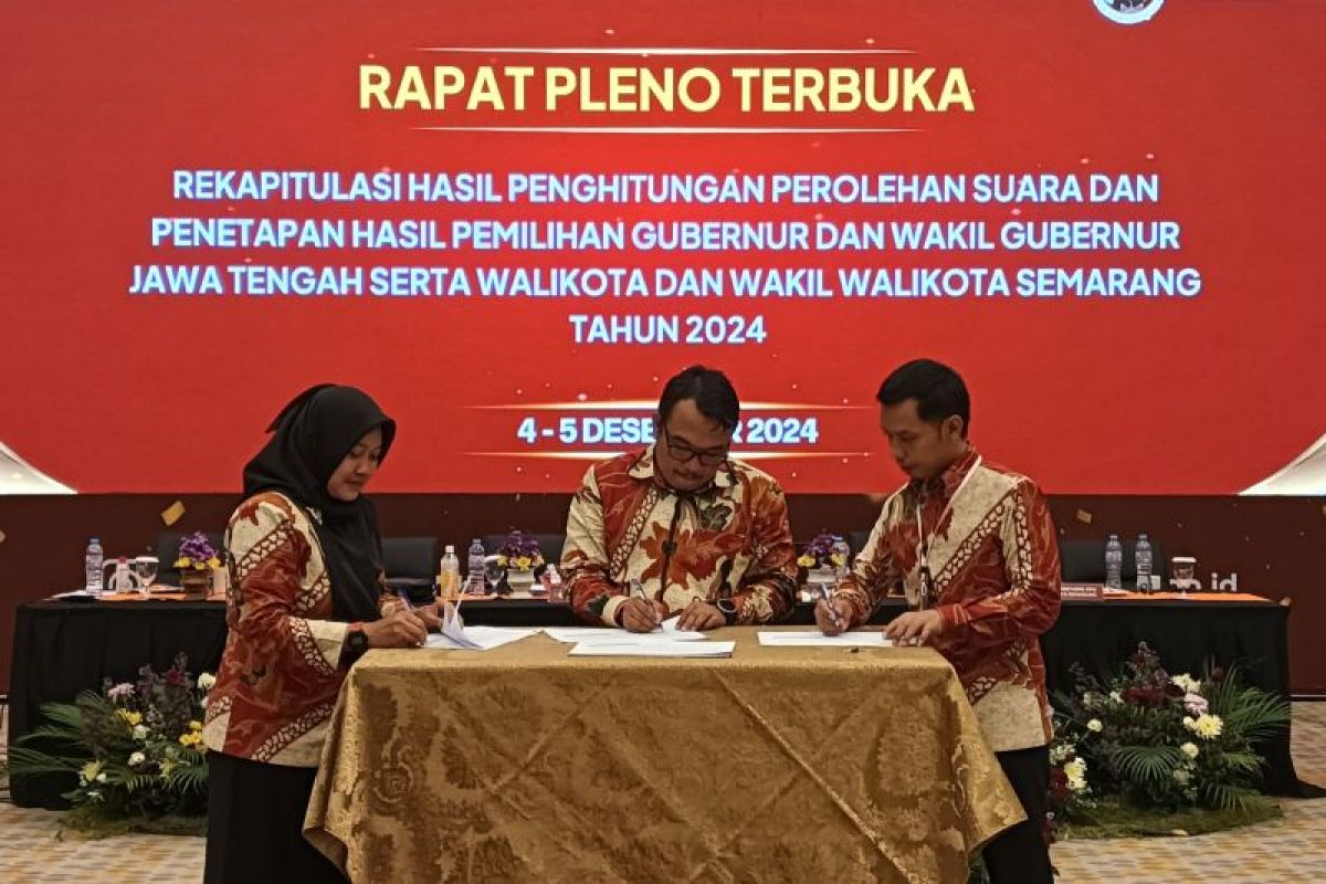 KPU Semarang tetapkan  Agustin-Iswar pemenang pilkada