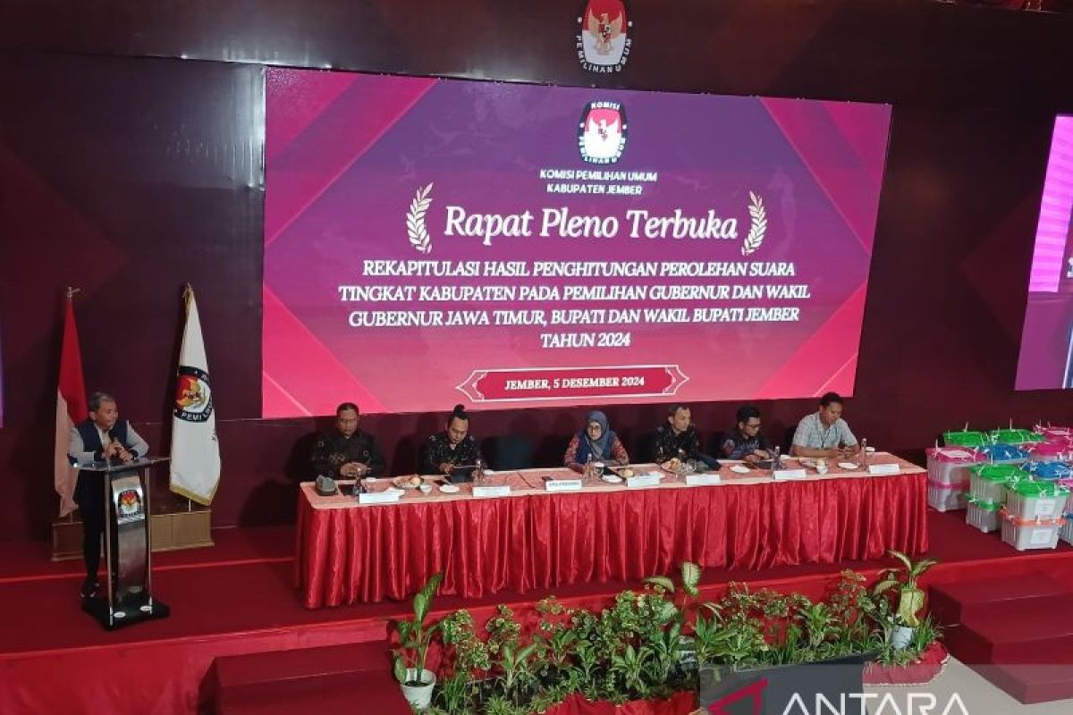 KPU Jember mulai lakukan rekapitulasi penghitungan suara pilkada