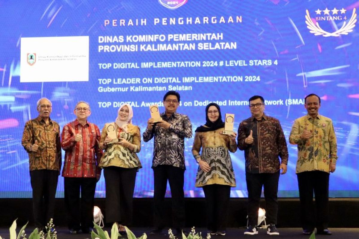 Kalsel gondol tiga penghargaan teknologi pada Top Digital Award 2024