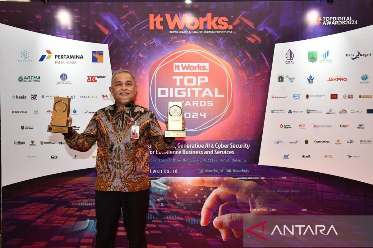 BRK Syariah raih 2 penghargaan bergengsi TOP Digital Awards 2024