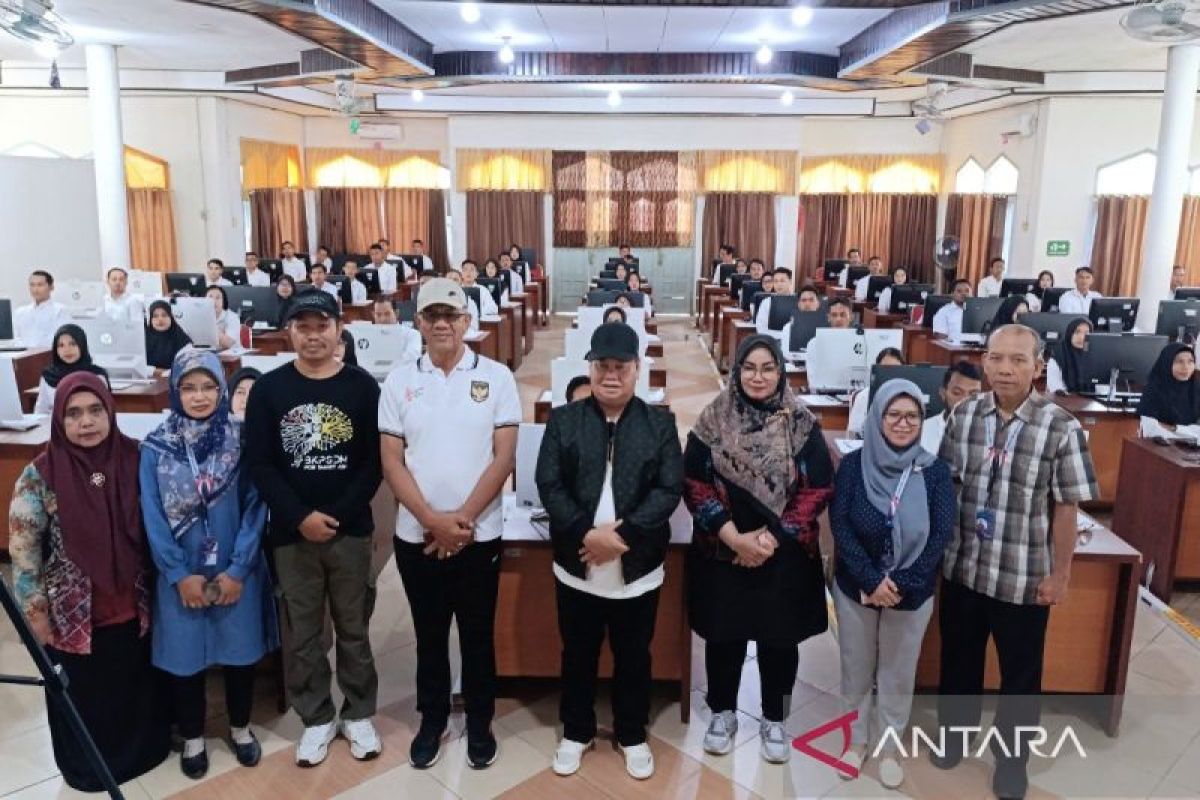 Bupati Kotim beri semangat tenaga kontrak yang ikuti seleksi PPPK