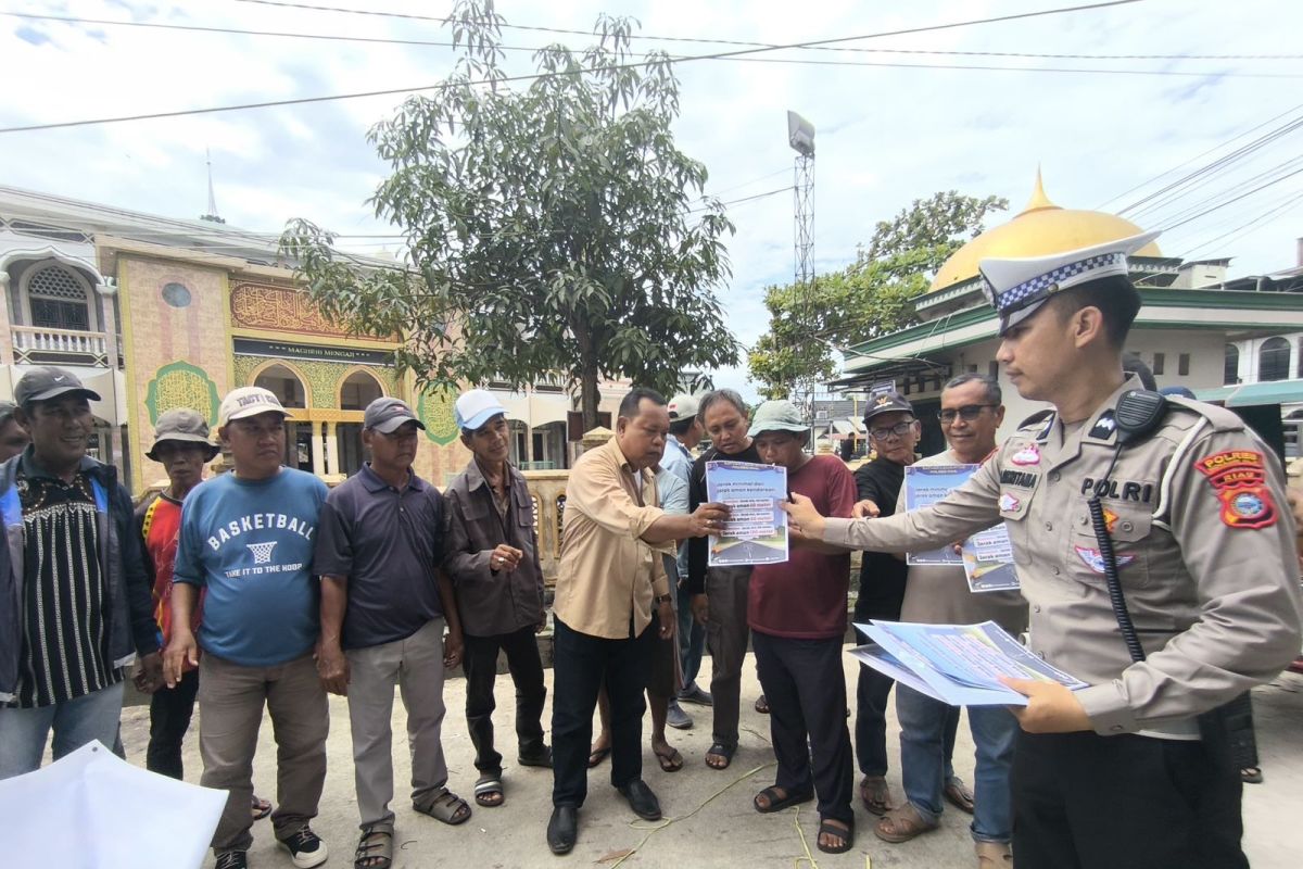 Polres Inhil sosialisasikan tertib lalu lintas ke tukang ojek