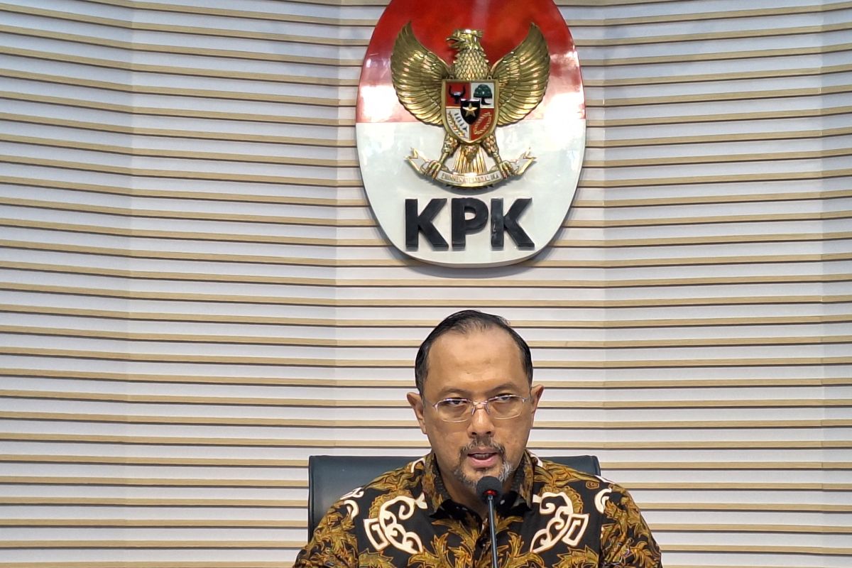 KPK memeriksa VP dan manajer PT KA Properti Manajemen