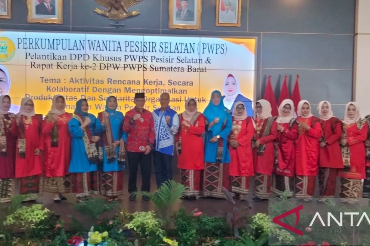 Pengurus Baru DPD PWPS Dilantik, Pj Sekda Sumbar Ingatkan Pentingnya Program Kerja yang Konstruktif