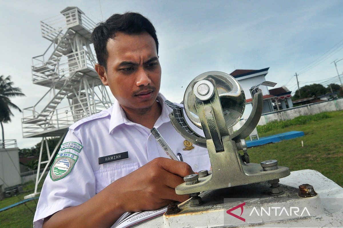 BMKG prakirakan cuaca di Indonesia pada umumnya hujan, termasuk Serang