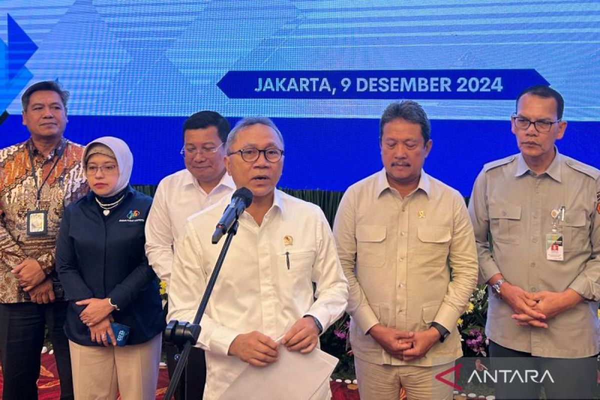 Menko Pangan: Indonesia berhenti impor garam hingga gula pada 2025