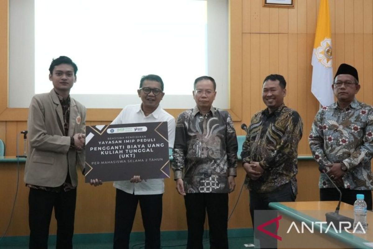 IMIP berikan beasiswa ke 24 Mahasiswa UGM