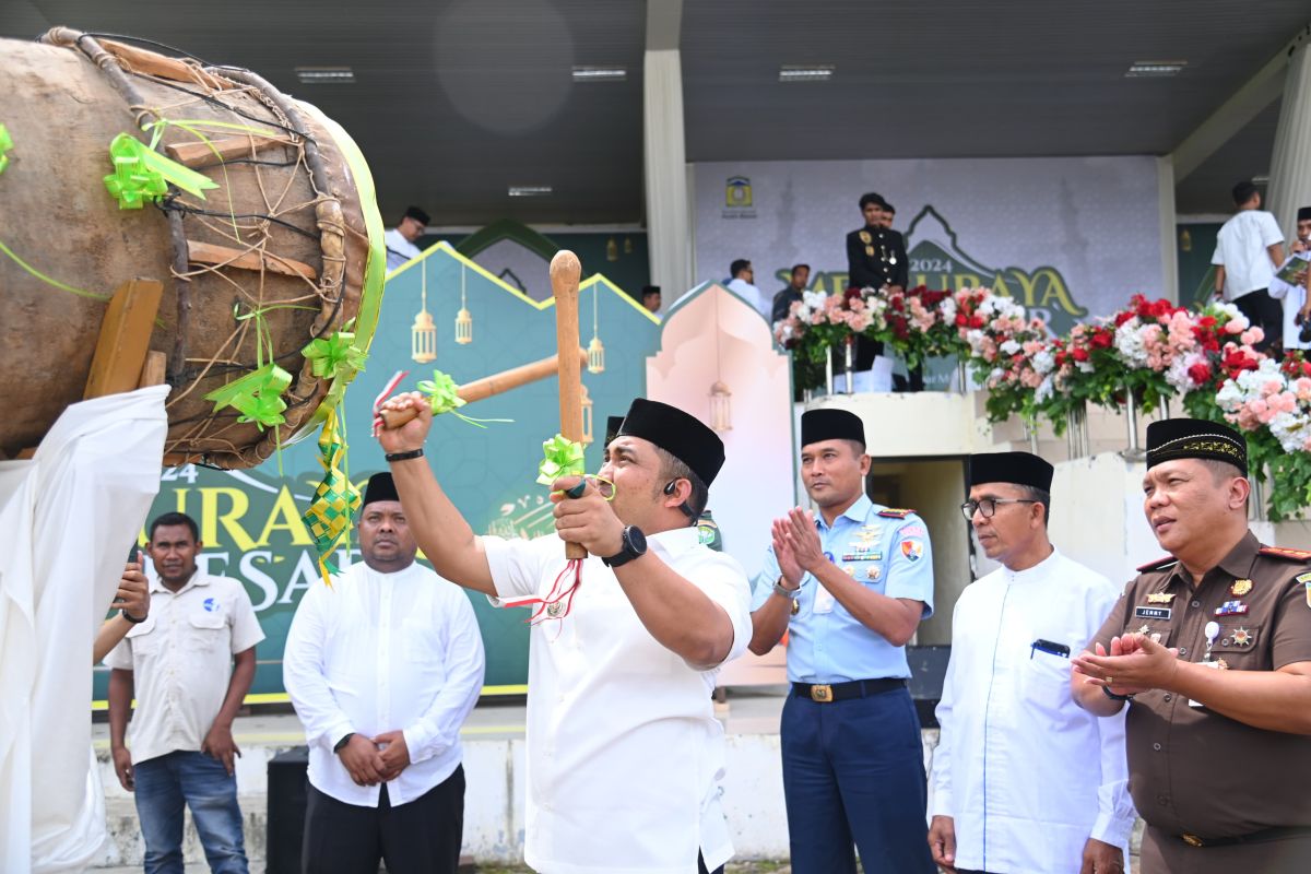 Aceh Besar santuni anak yatim peringati Maulid akbar