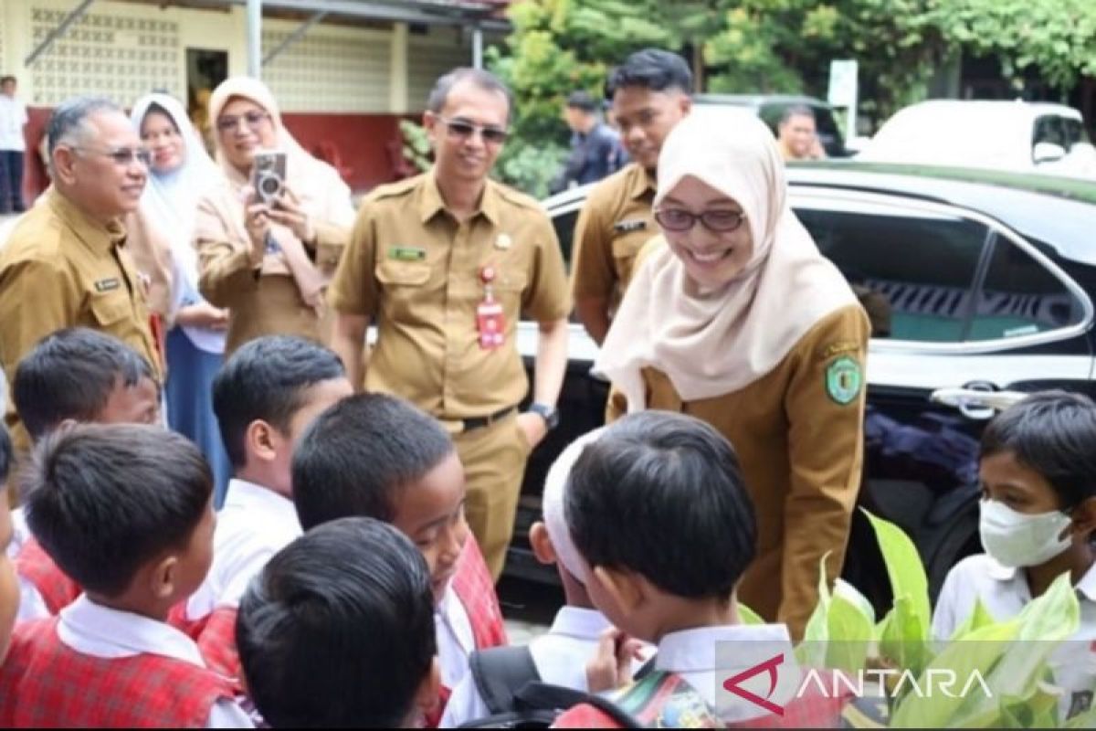 Sekda Kaltim terima saran pelaksanaan  simulasi makan bergizi gratis