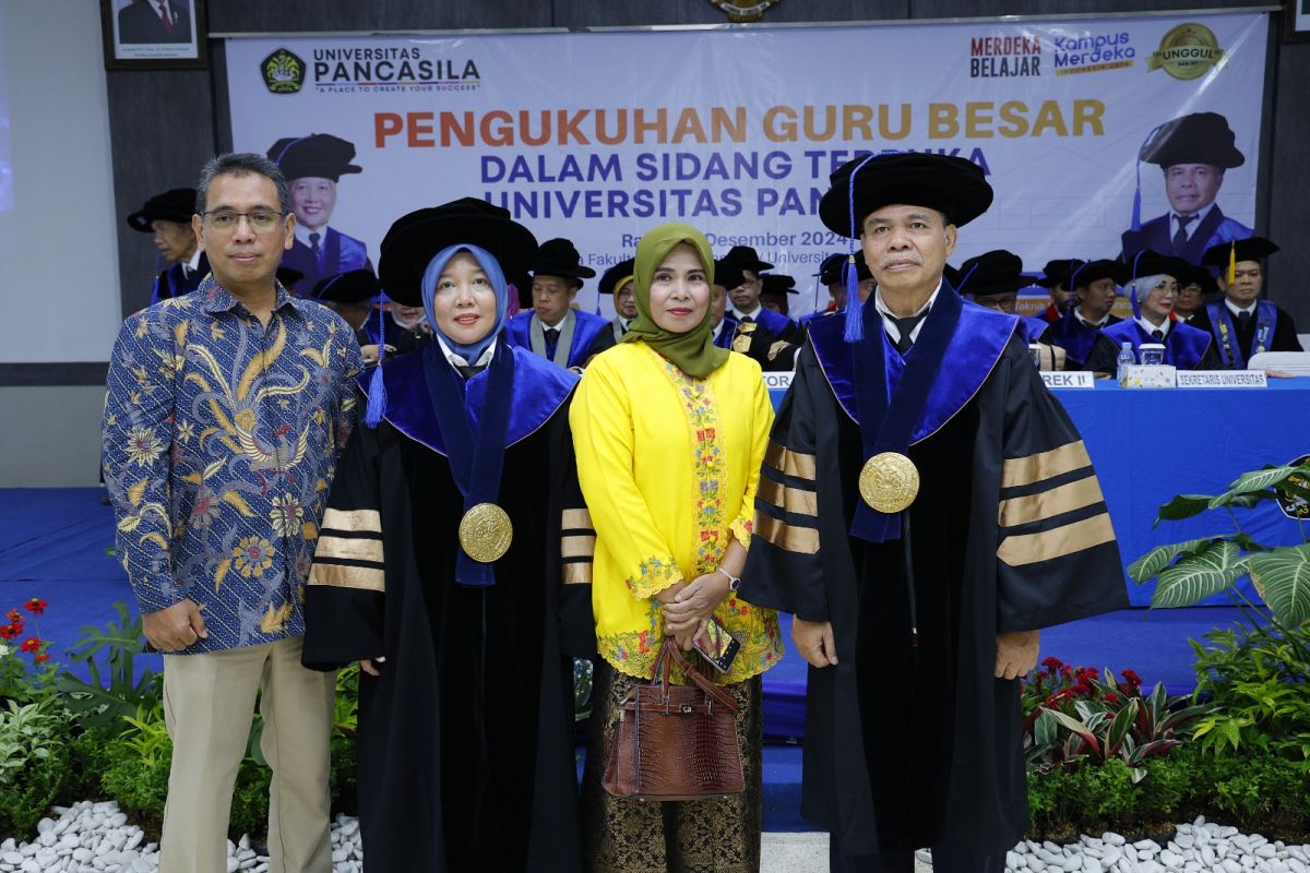 Universitas Pancasila kukuhkan dua guru besar