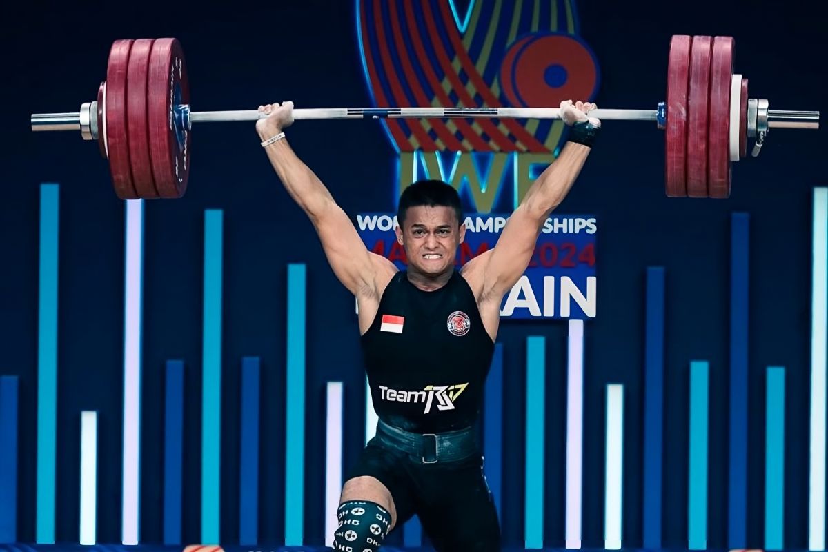 Lifter Rizki Juniansyah  raih perak dan perunggu kejuaraan dunia 2024