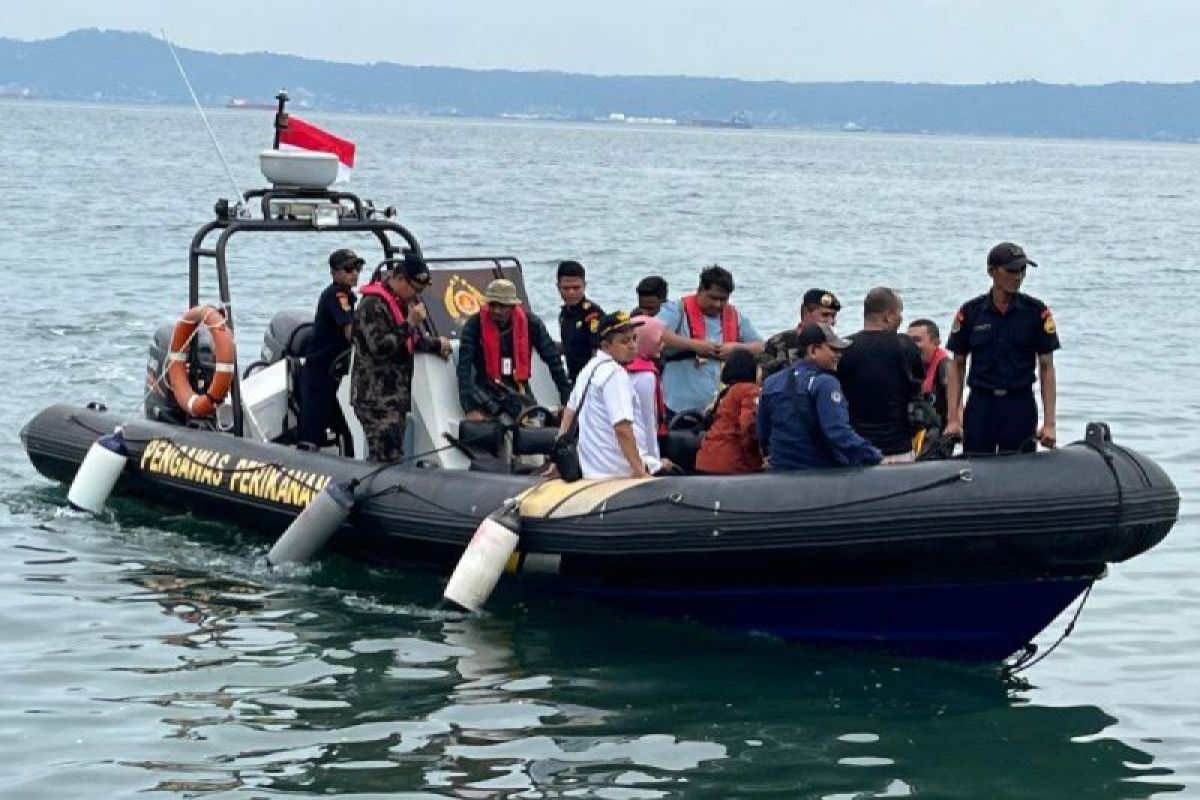 KKP lepasliarkan puluhan ribu benih lobster di perairan Pesawaran Lampung