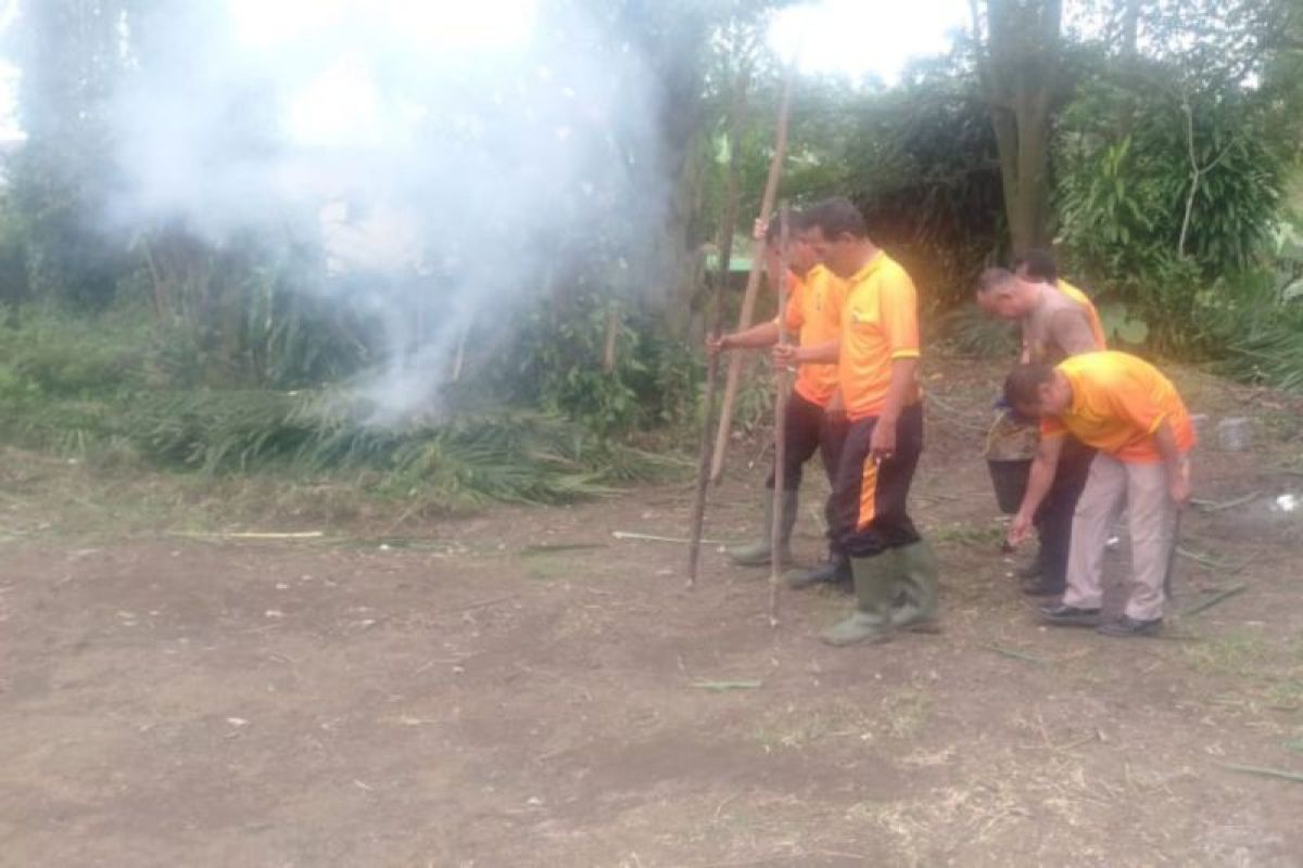 Dukung ketahanan pangan, Polsek Bosar Maligas manfaatkan lahan kosong