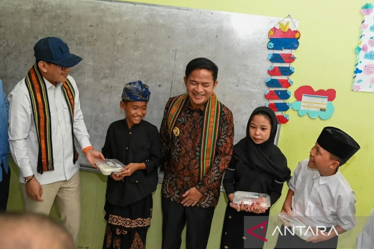 Terpopuler: Pelantikan kepala daerah diundur Maret, sengketa Pilkada 2024 hingga uji coba program makan bergizi gratis Lombok Tengah