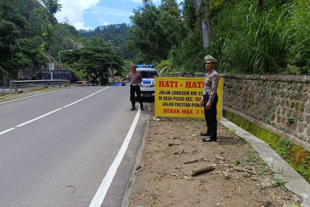 Satlantas Ponorogo cek jalur lintas daerah jelang Operasi Lilin Semeru