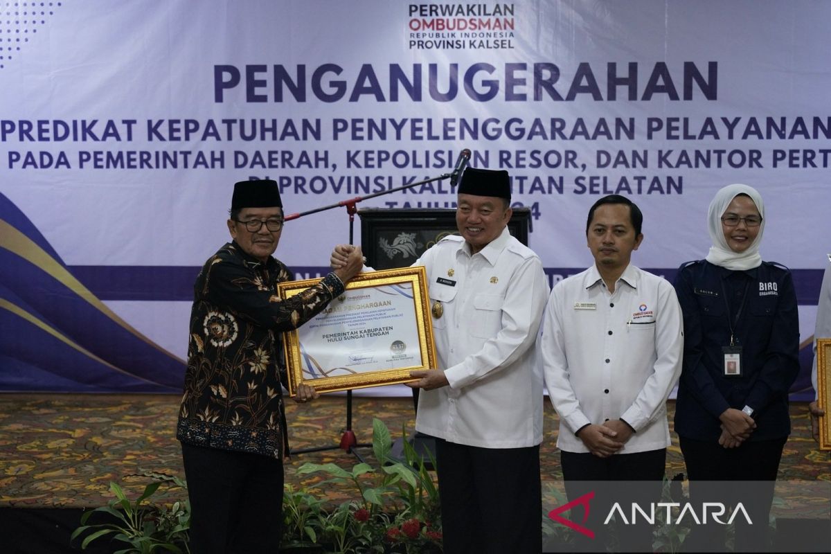 Pemkab HST raih zona hijau pelayanan publik dari Ombudsman RI