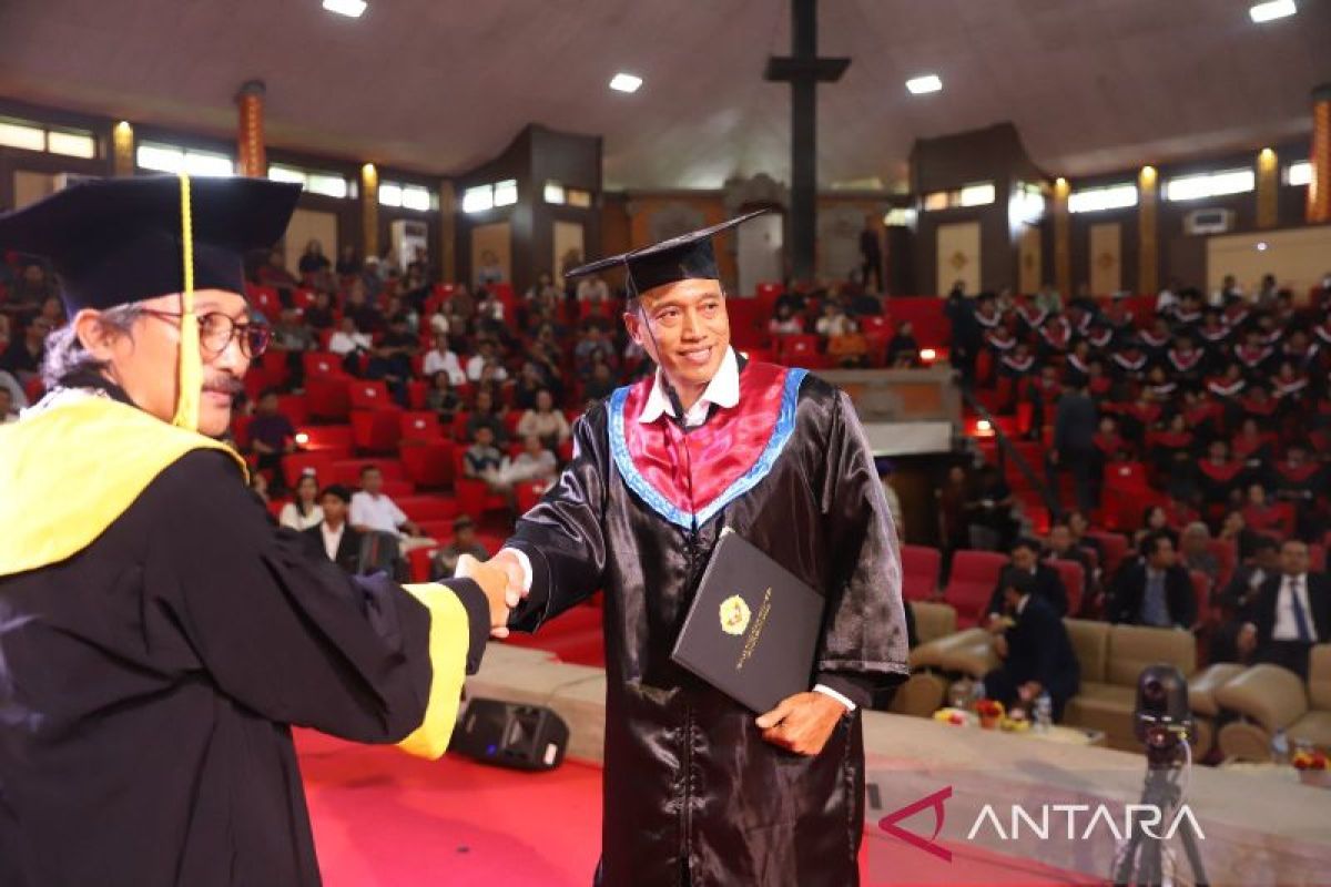 STAHN Mpu Kuturan Singaraja mewisuda 199 lulusan sarjana dan Pascasarjana