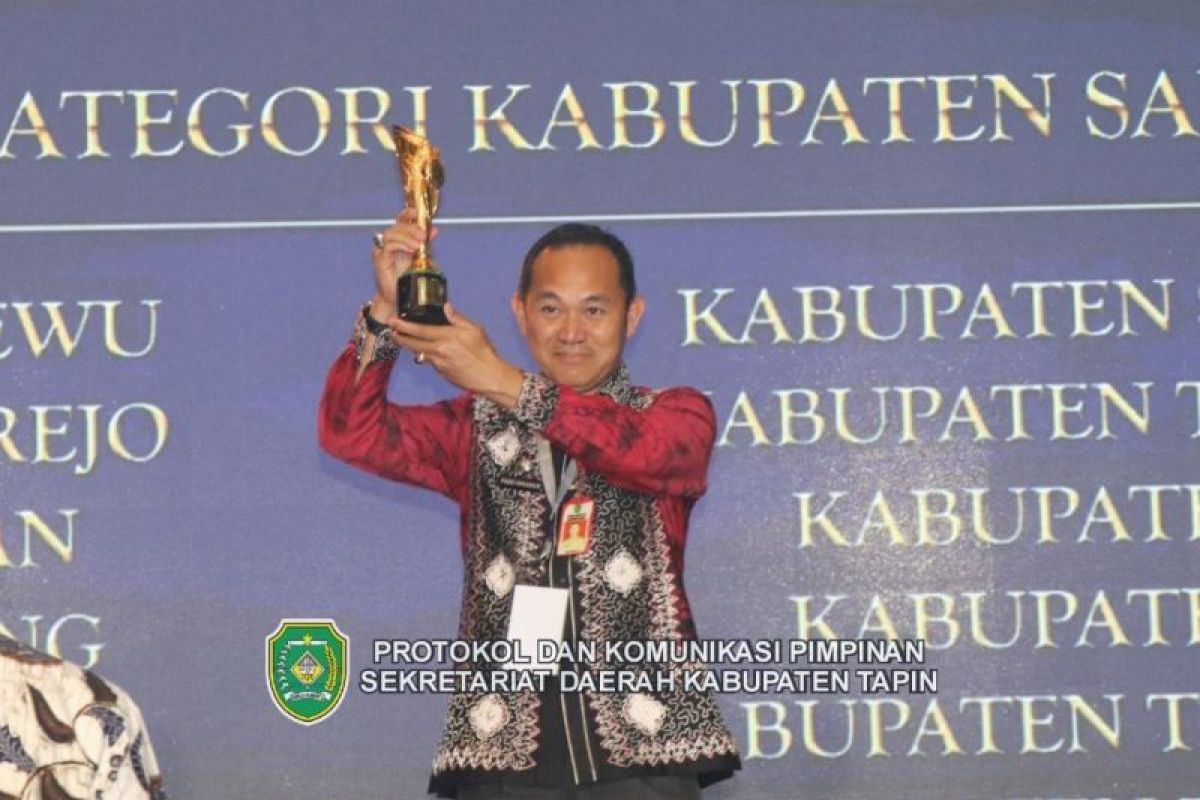 Tapin wins innovative award from Home Affairs Ministry