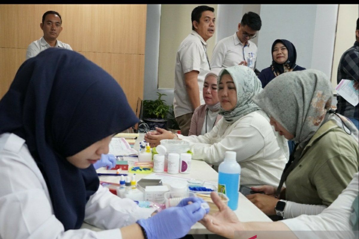 Peringati HUT ke-129, BRI Regional Office Palembang gelar donor darah