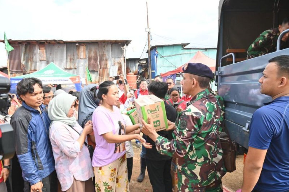 INTI dan Koarmada RI Gelar Baksos Bantu Korban Kebakaran di Kemayoran