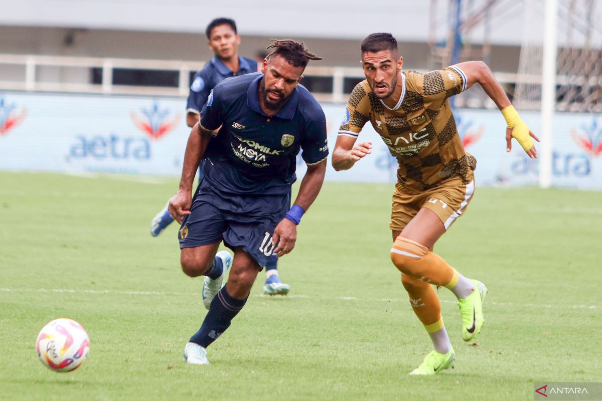 Persita Tangerang kalah telak 0-4 dari Dewa United