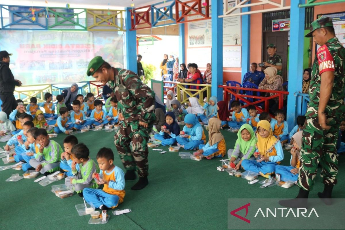 Kodim 0913 Penajam  dirikan dapur menunjang program makan siang gratis