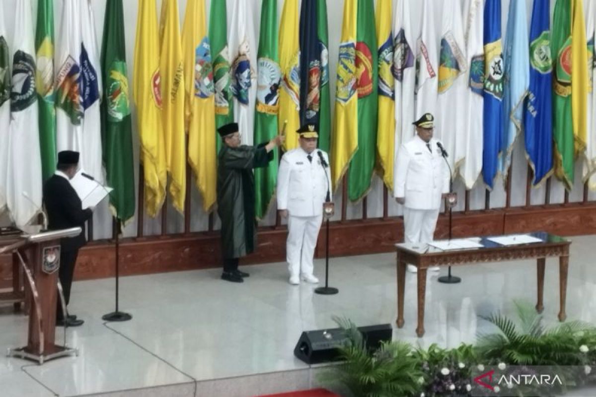 Ucok Abdulrauf resmi gantikan Al Muktabar jadi Pj Gubernur Banten