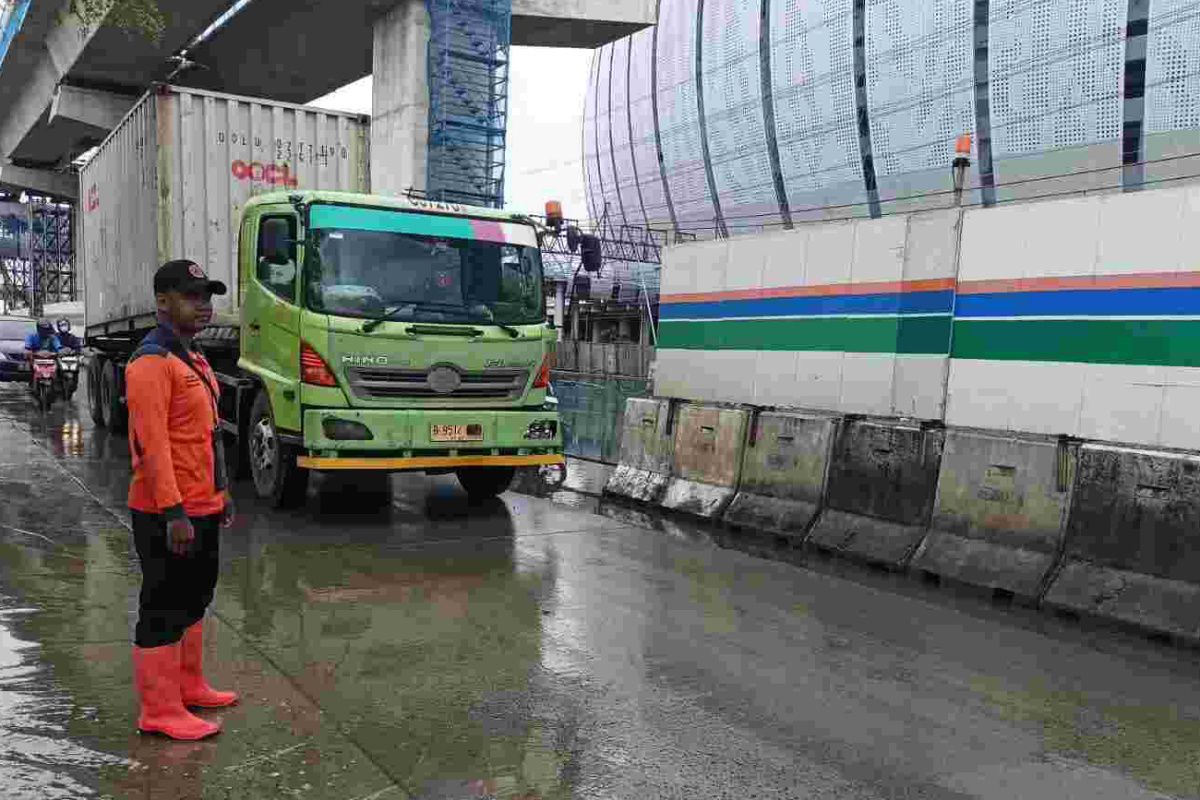 Banjir rob di Jakut mulai surut