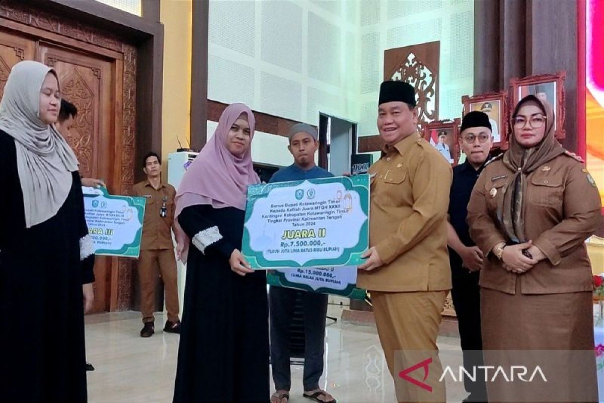 Halikinnor sebut juara umum MTQH kado terindah di kepemimpinan Harati