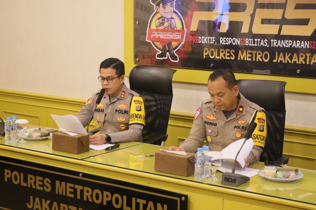 Polres Jakut lakukan pengalihan arus di empat titik saat Operasi Lilin