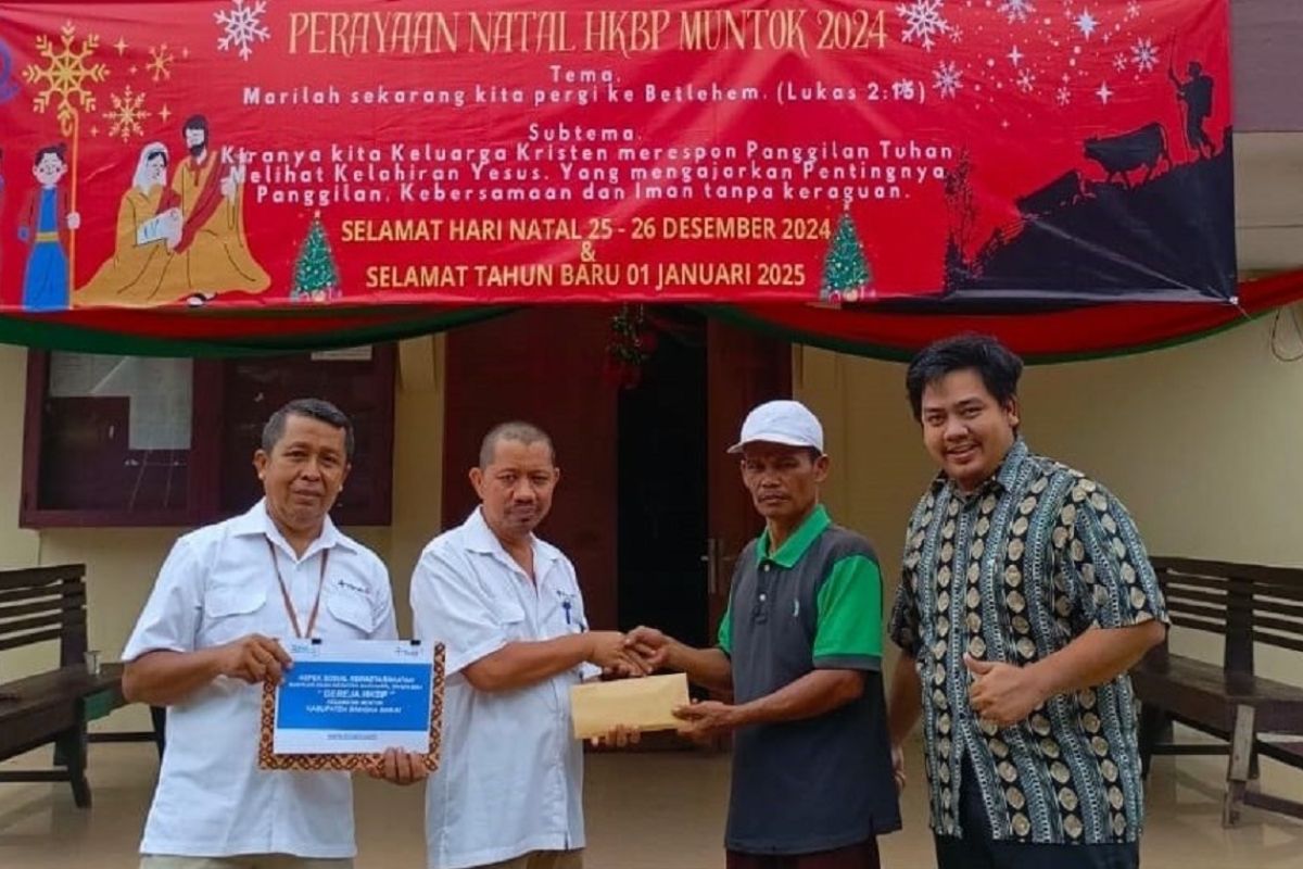 PT Timah bantu dua gereja di Bangka Barat rayakan natal