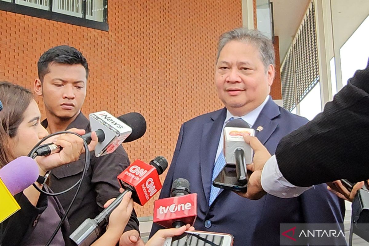 Menko Airlangga sebut insentif EV berguna genjot adopsi di masyarakat