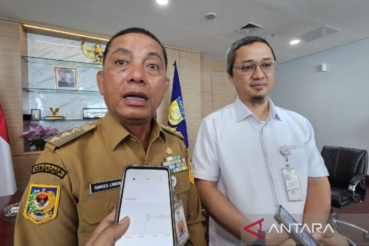 Pj. Gubernur minta Pertamina pastikan ketersediaan BBM menjelang Natal