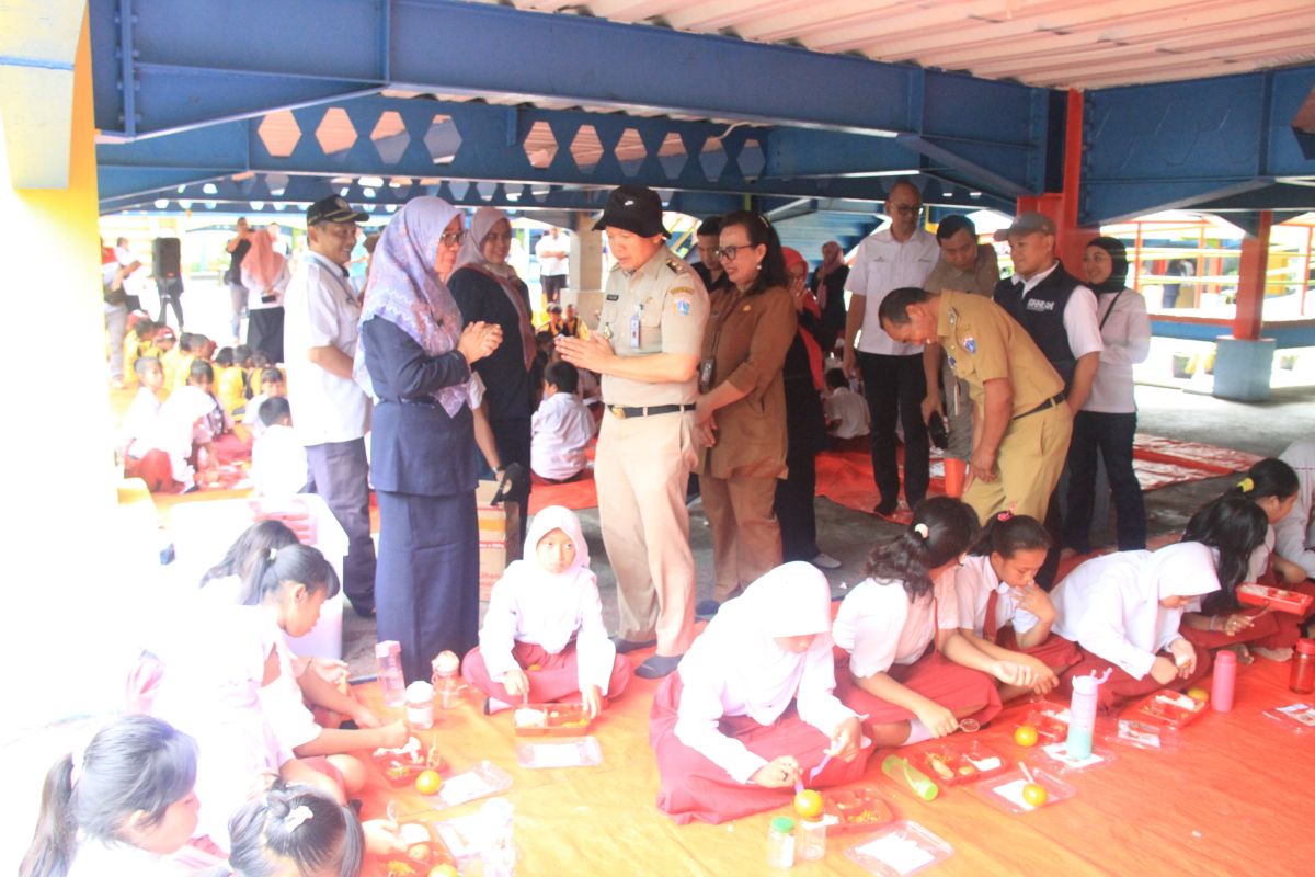 Antisipasi rob, warga Pulau Seribu diminta bangun rumah panggung