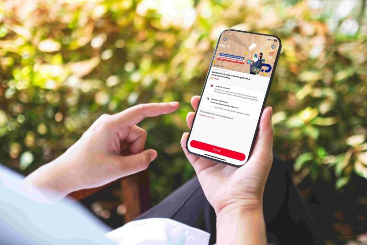 Telkomsel ajak pelanggan tukar poin untuk donasi tas sekolah pelajar