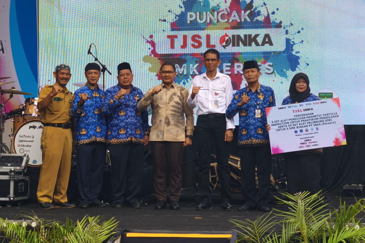 INKA berkomitmen majukan SDM perkeretaapian lewat program TJSL SMK Series