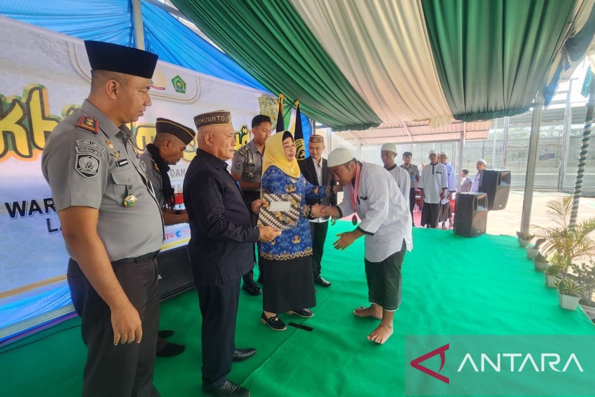 60 narapidana Lapas Pohuwato lulus wisuda Al Quran - ANTARA News Gorontalo