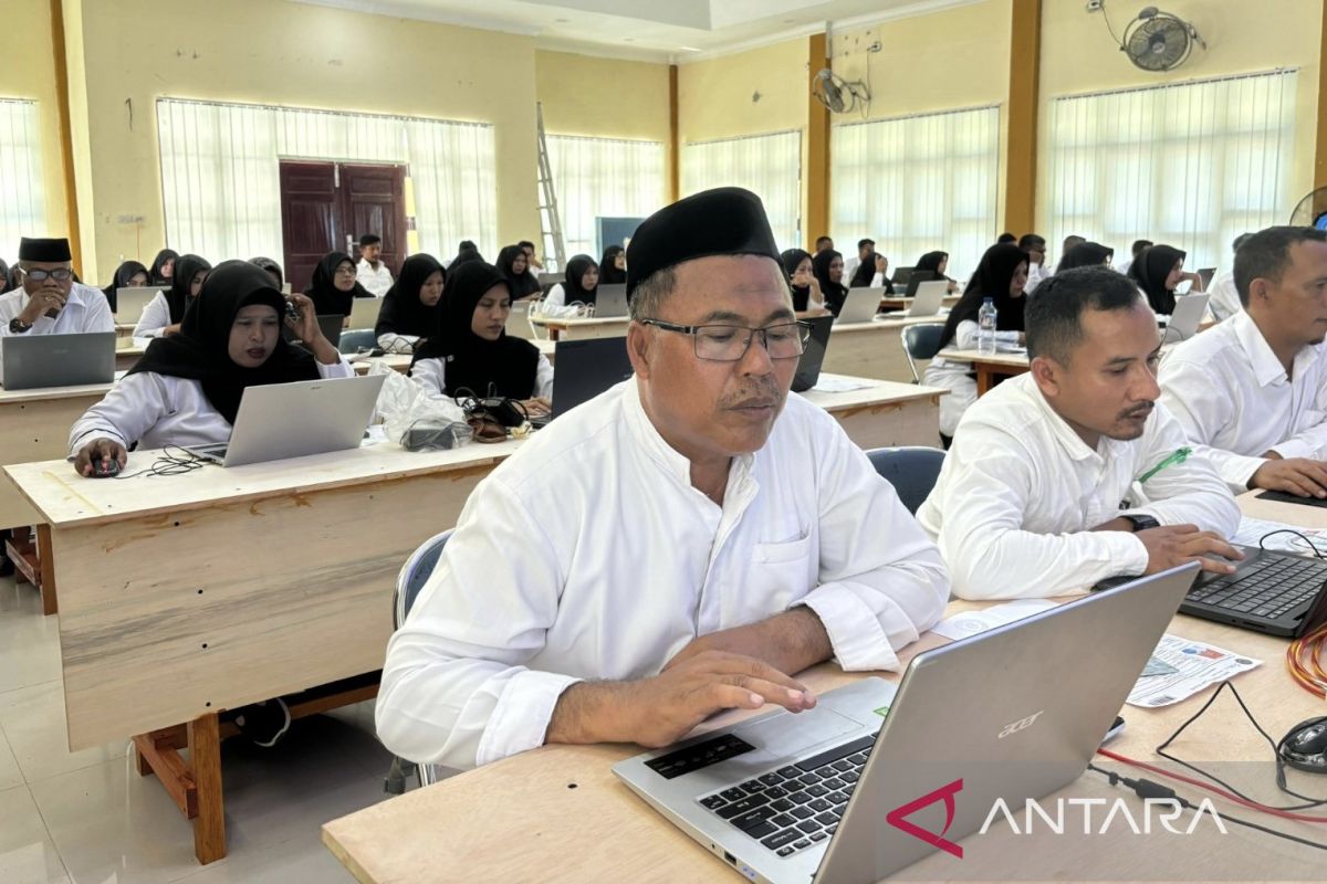 Kemenag Nagan Raya fasilitasi 157 peserta ikut SKTT PPPK 2024