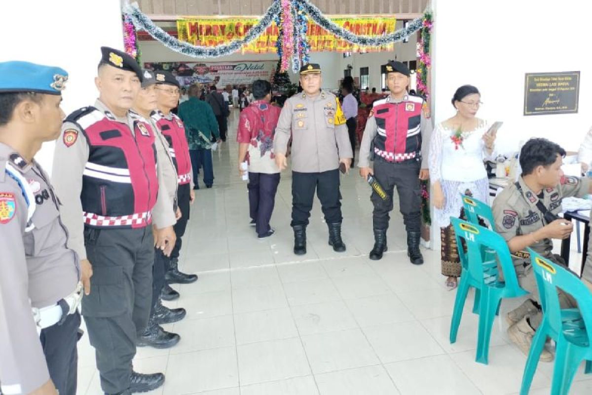 Pores Serdang Bedagai lakukan pengamanan ribuan umat Kristiani rayakan Natal