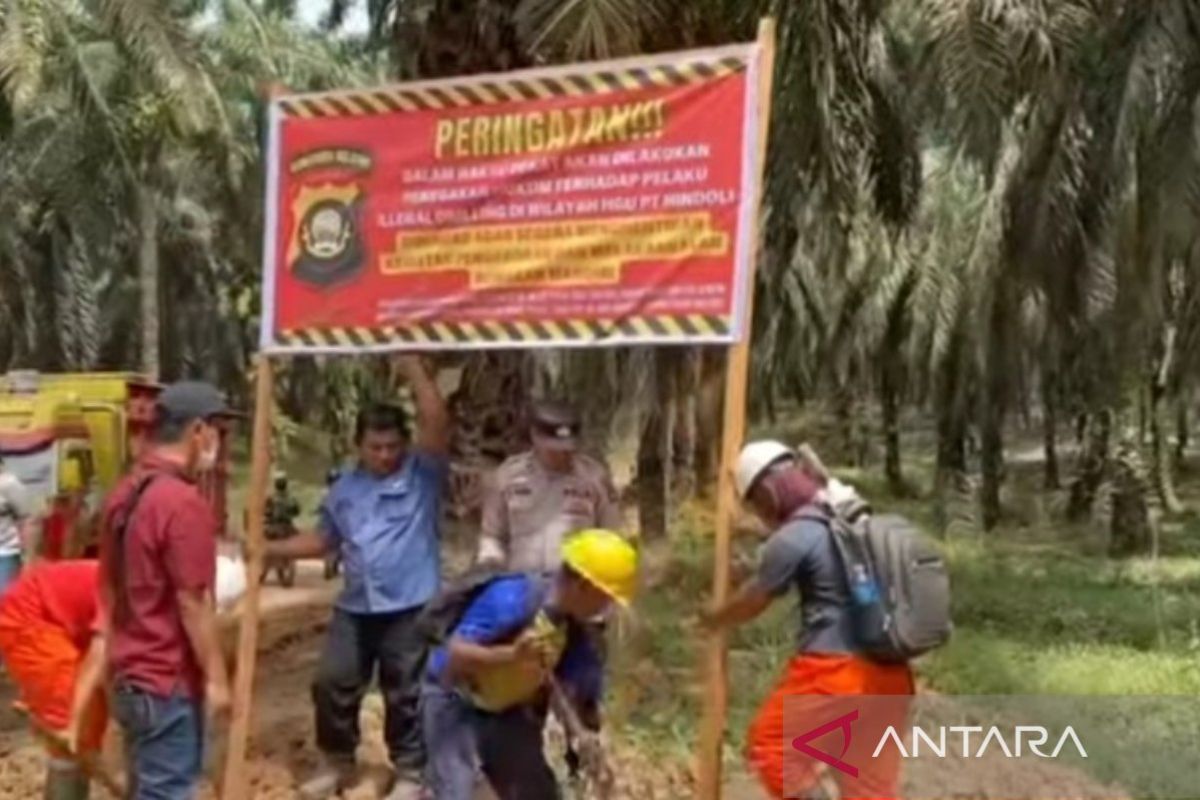 Polres  Muba imbau warga bongkar peralatan sumur minyak ilegal