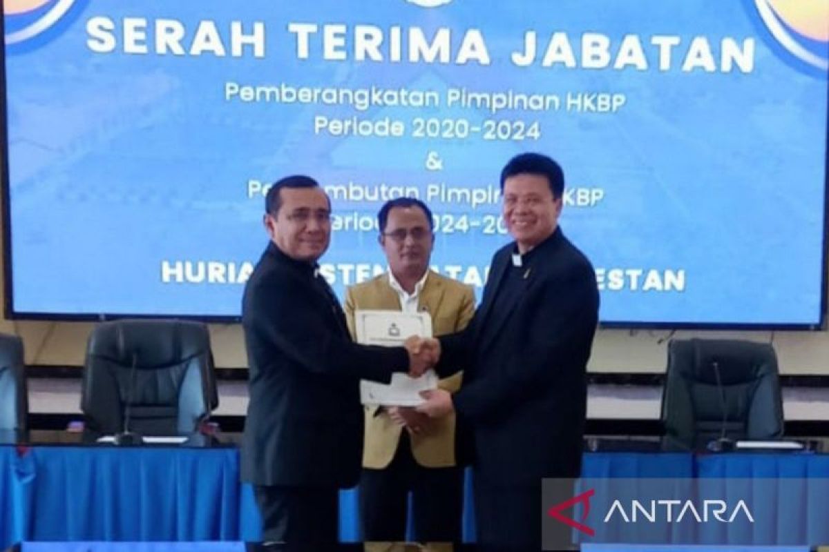 Ini program kerja 100 hari Ephorus Pdt Victor Tinambunan di sela sertijab pimpinan HKBP