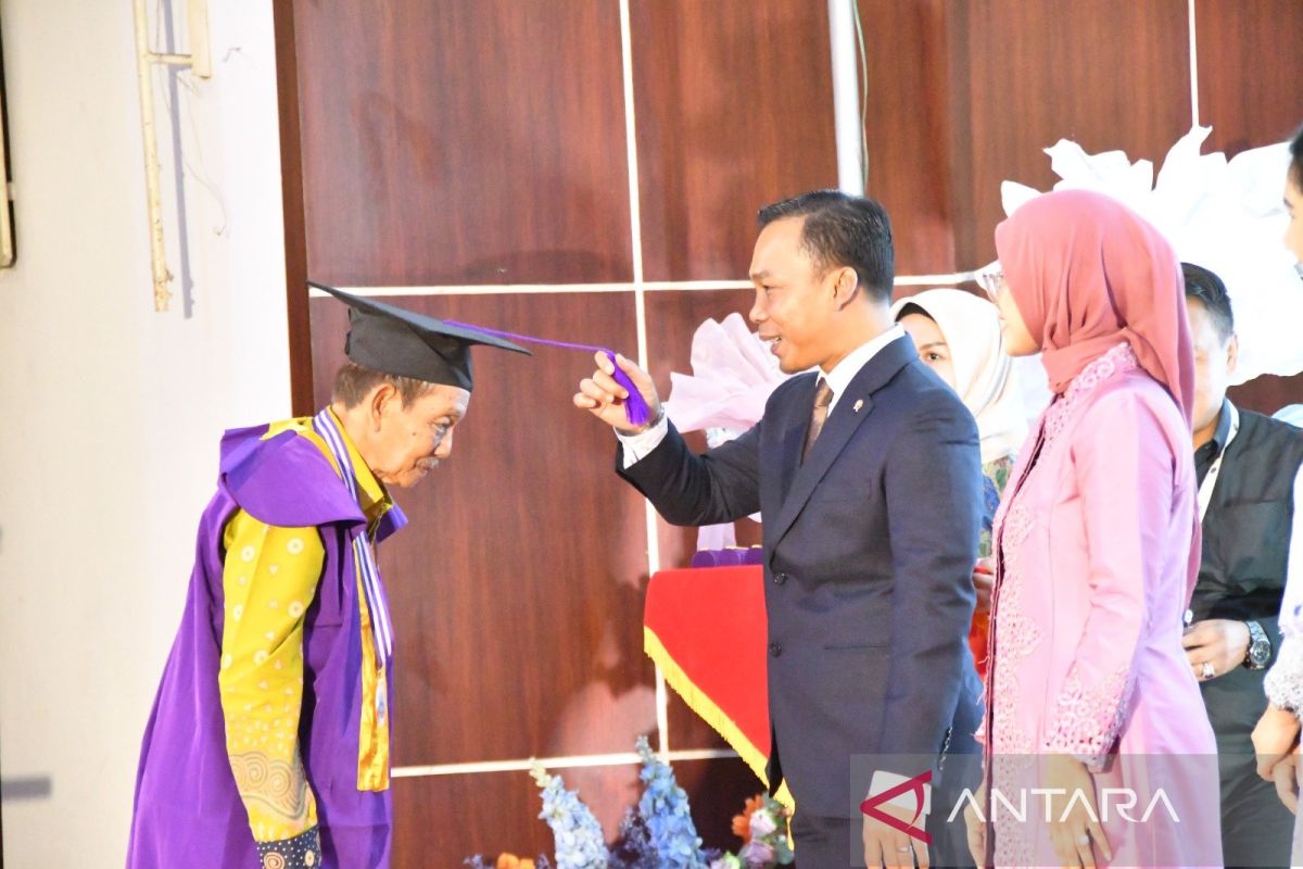 Kemendukbangga wisuda 2.822 lansia mencegah penduduk menua depresi